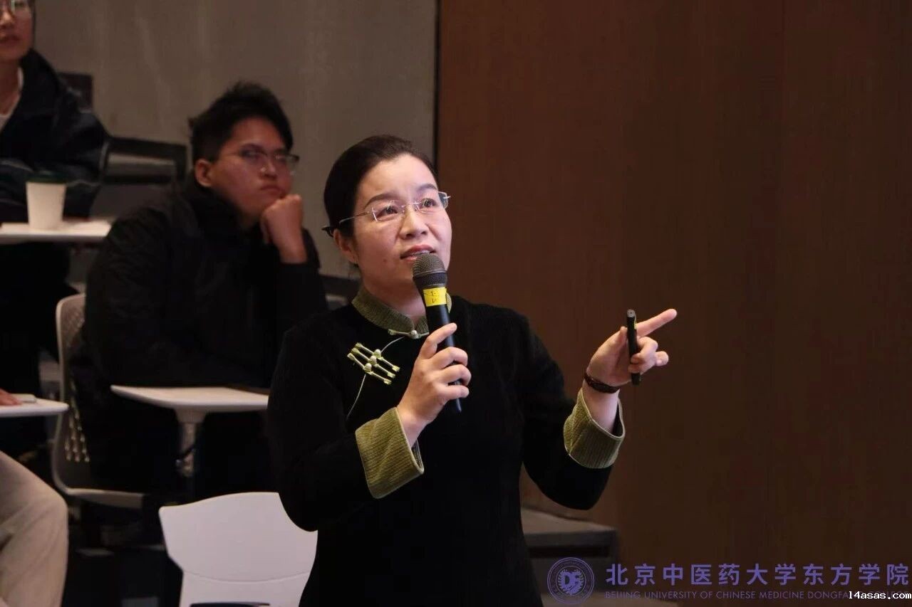 49d868071f4a365b484f18c8e7826128